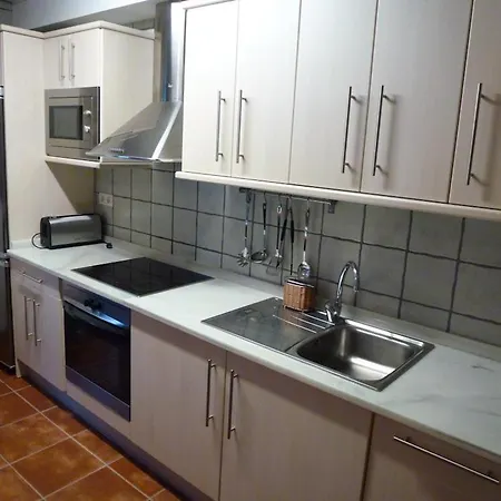 Apartamentos Escarrilla Apartament *